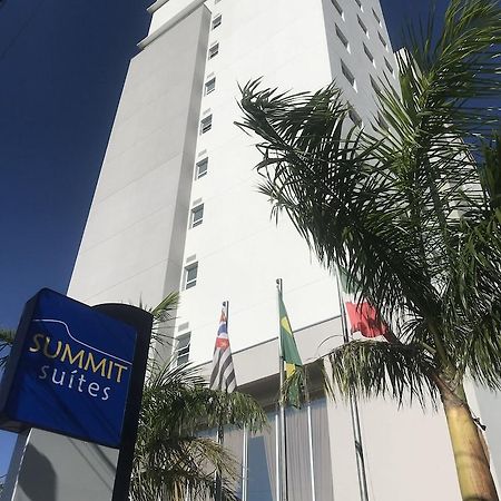 Summit Suites Hotel פינדאמונהנגבה מראה חיצוני תמונה