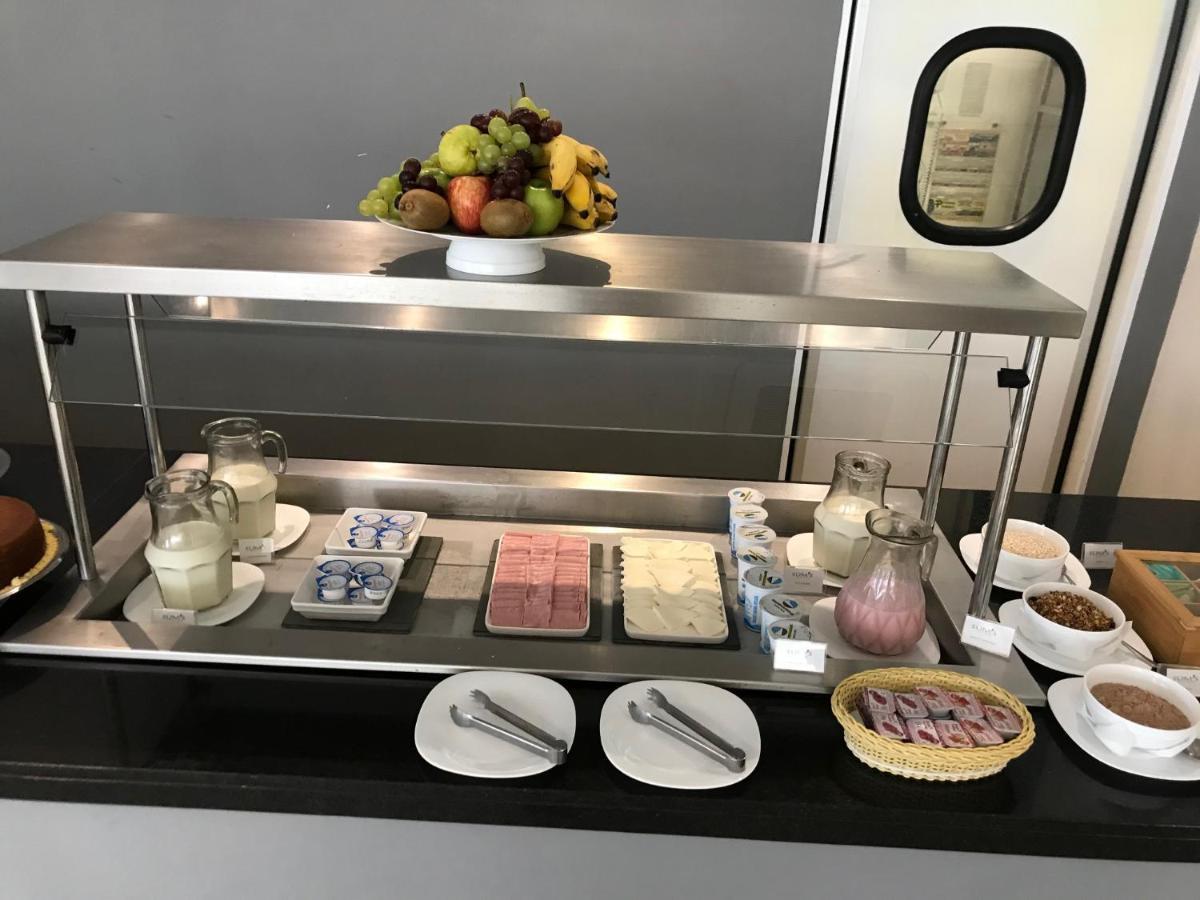 Summit Suites Hotel פינדאמונהנגבה מראה חיצוני תמונה