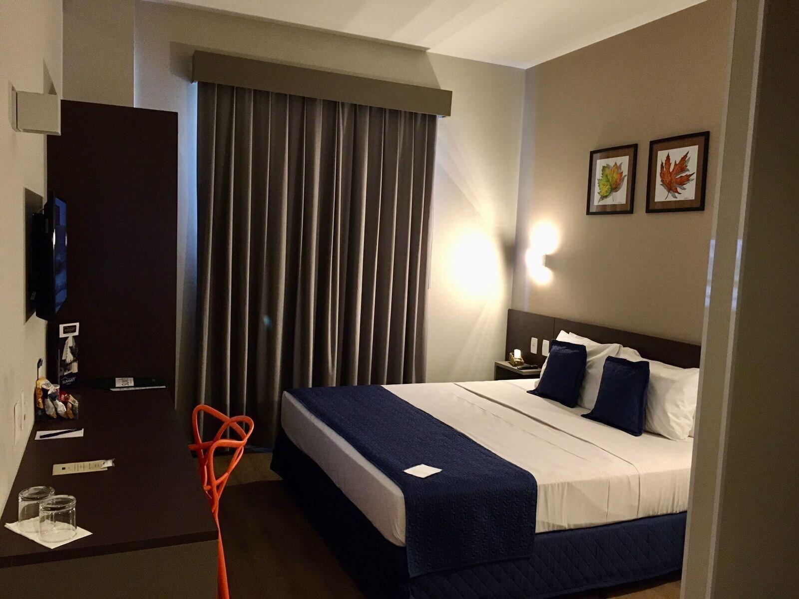 Summit Suites Hotel פינדאמונהנגבה מראה חיצוני תמונה