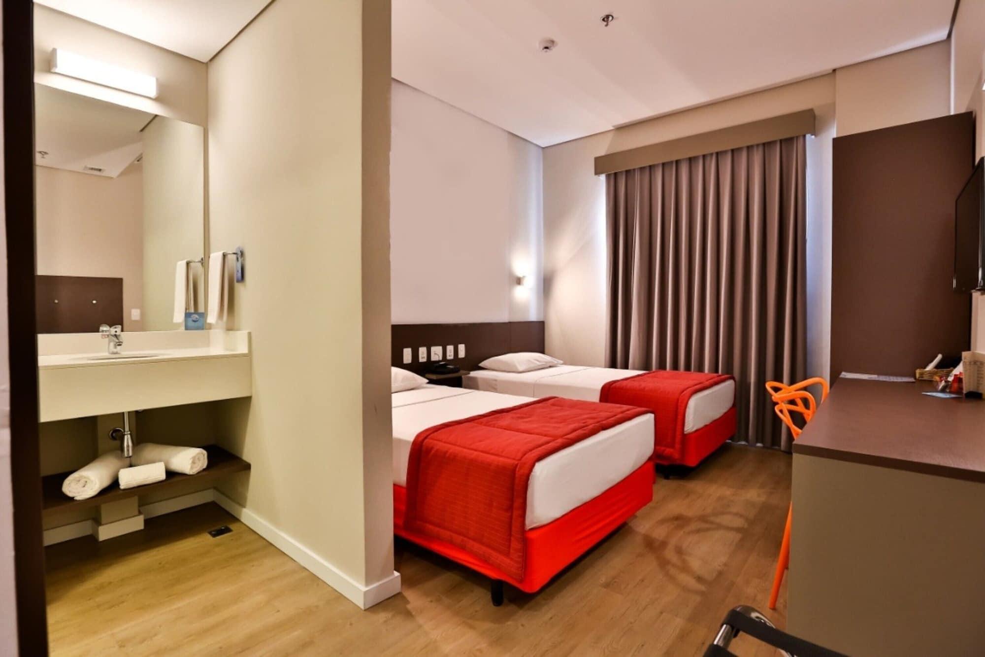 Summit Suites Hotel פינדאמונהנגבה מראה חיצוני תמונה