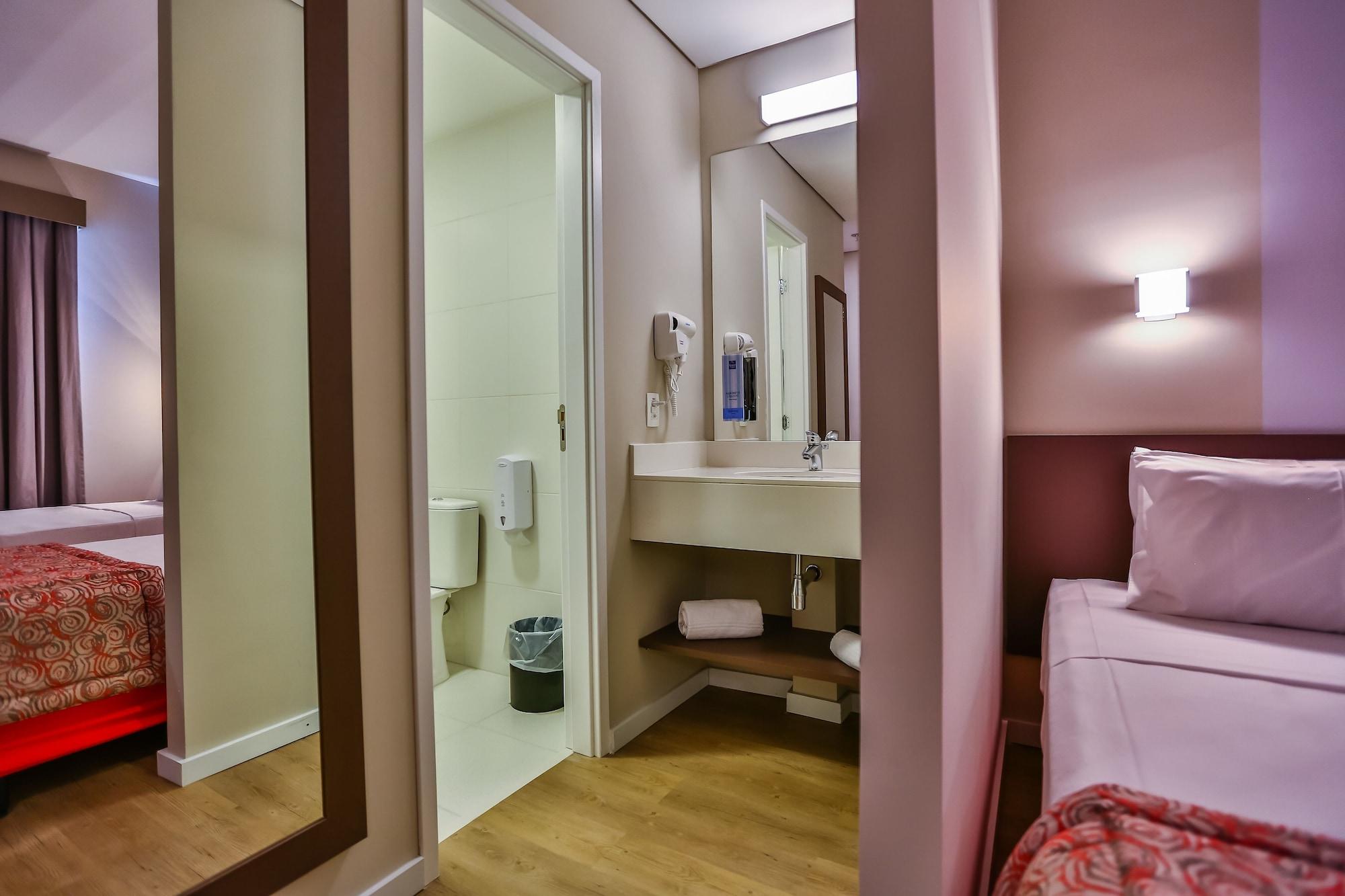 Summit Suites Hotel פינדאמונהנגבה מראה חיצוני תמונה