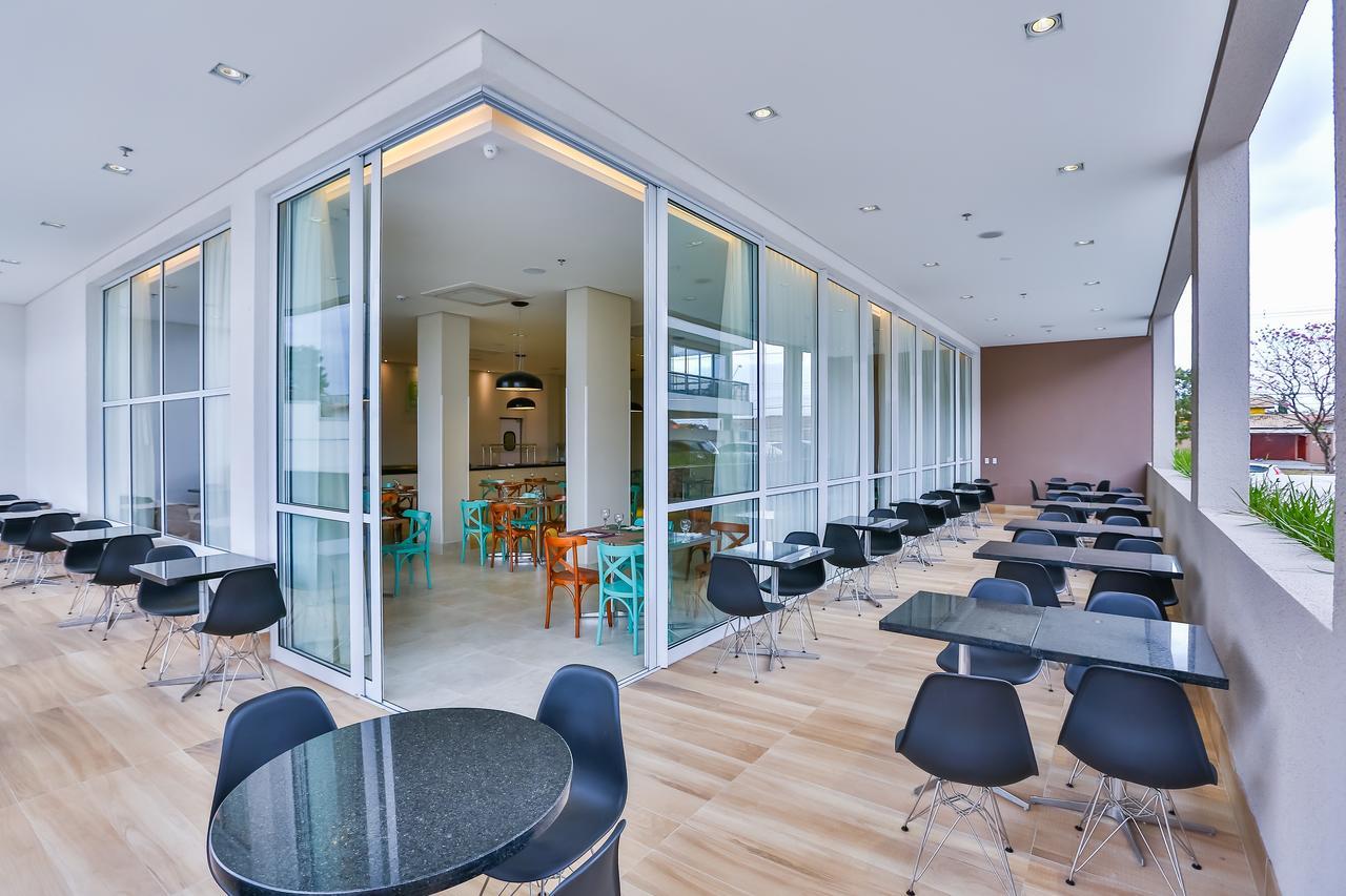 Summit Suites Hotel פינדאמונהנגבה מראה חיצוני תמונה