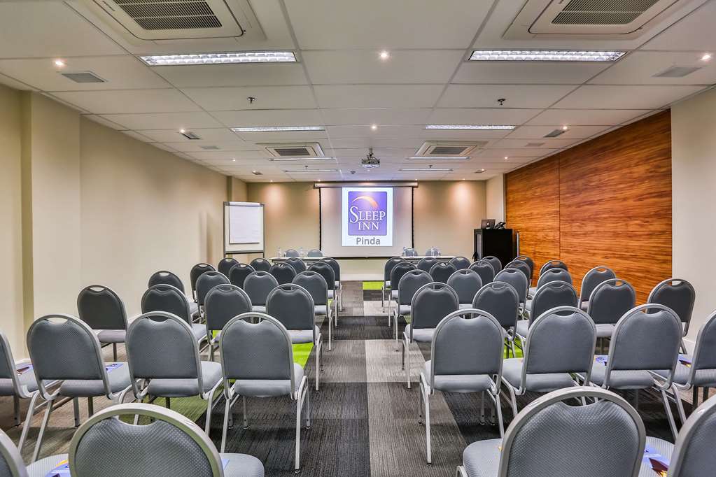 Summit Suites Hotel פינדאמונהנגבה מתקנים תמונה