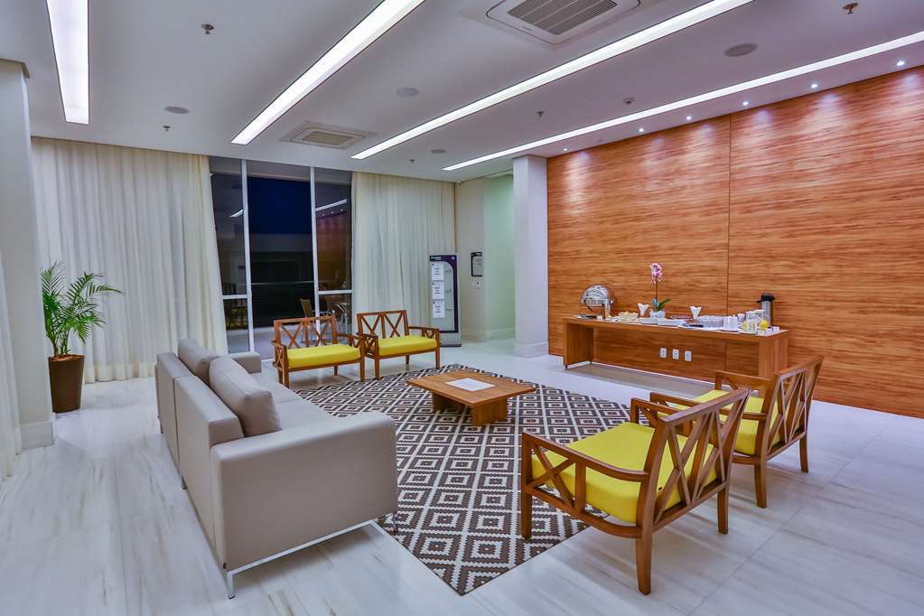 Summit Suites Hotel פינדאמונהנגבה מראה חיצוני תמונה
