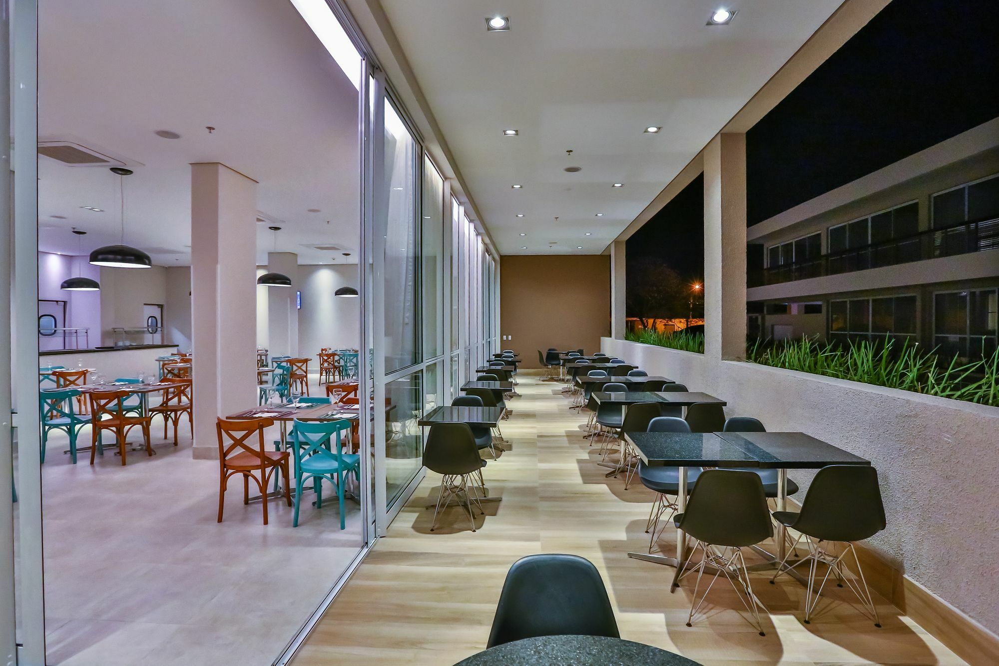 Summit Suites Hotel פינדאמונהנגבה מראה חיצוני תמונה